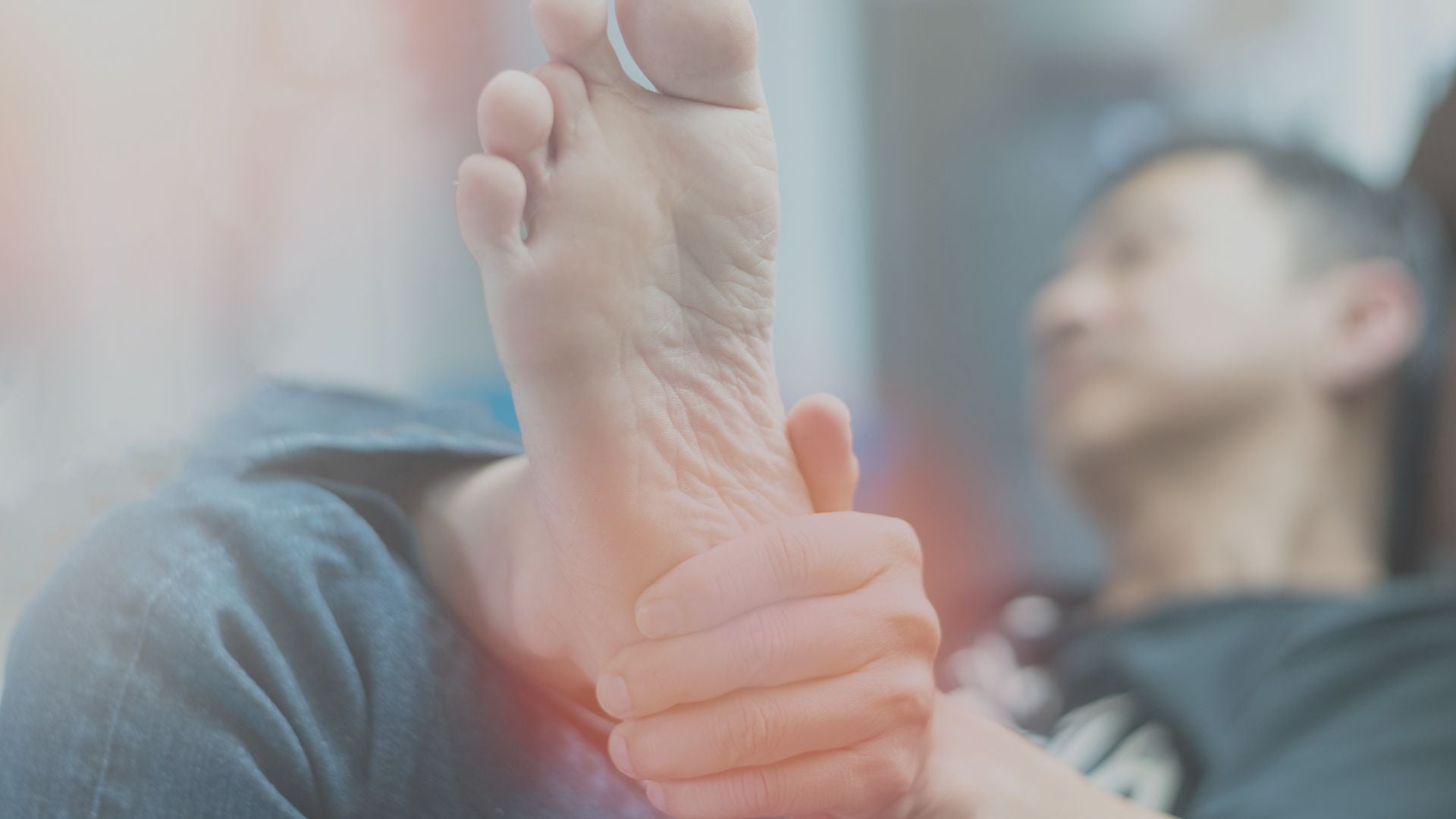 Choosing the Right Orthotic Insoles for Heel Pain Relief